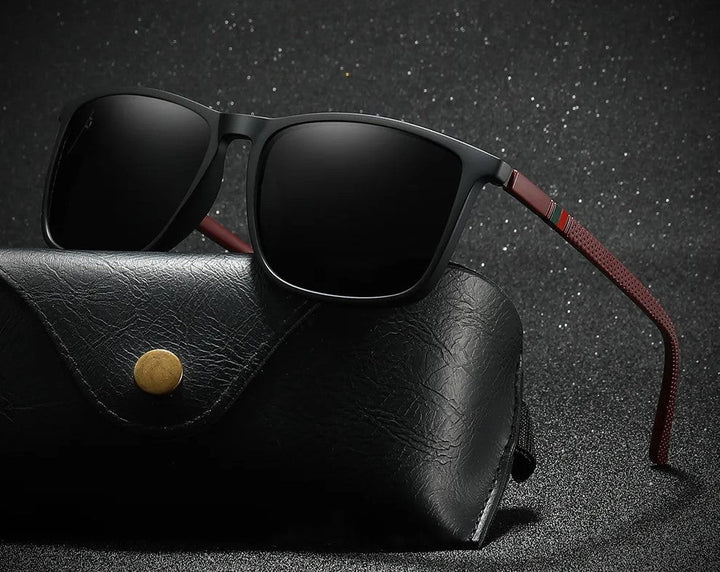 Elegante Herren- und Damen-Sonnenbrille, quadratisch, polarisiert und mit effektivem UV-Schutz für den Sommer.