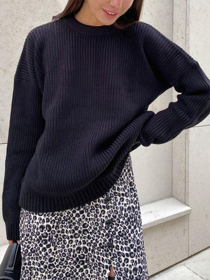 Damen Langarm-Pullover mit Rundhals, modisch und warm. Perfektes Strick-Oberteil für Herbst & Winter.