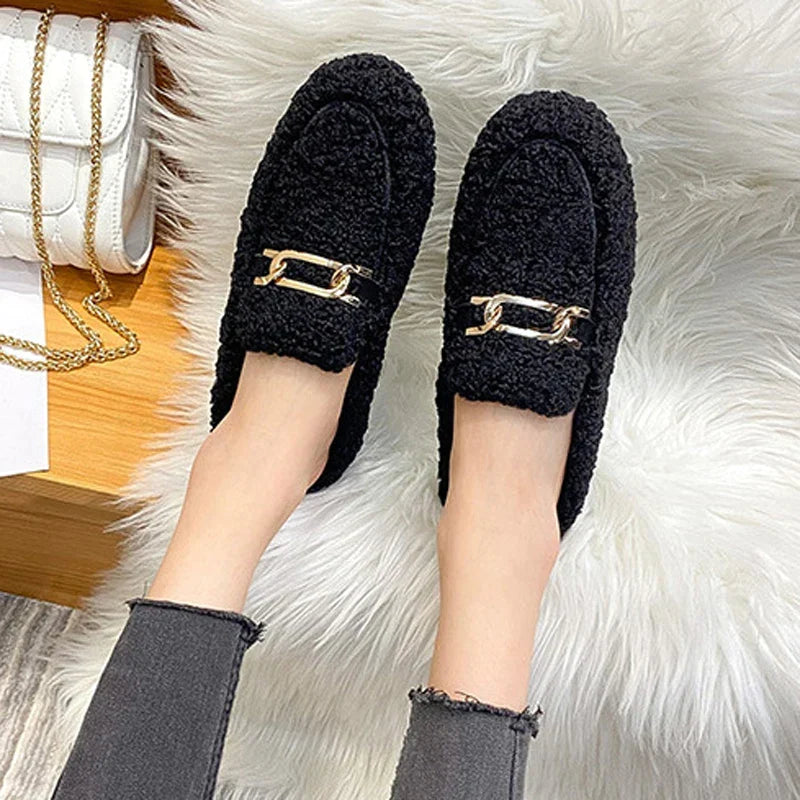 Vielseitiger Damen Winter Loafer, warme und bequeme Freizeitschuhe, ideal für Zuhause und unterwegs im Winter.