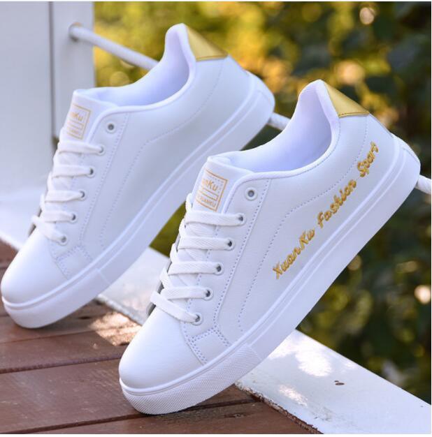 Stylische Damen Alltagssneaker in trendigem Design, perfekt für Freizeit & Sport. Bequeme Turnschuhe ganzjährig.