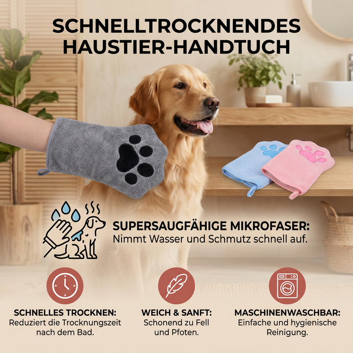 Golden Retriever wird nach dem Bad mit einem schnelltrocknenden Haustierhandtuch abgetrocknet.