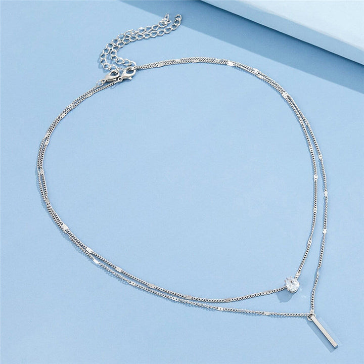 Hochwertiges Damen Vintage Gold-Anhänger Halskette Set aus Edelstahl. Modischer eleganter Schmuck.