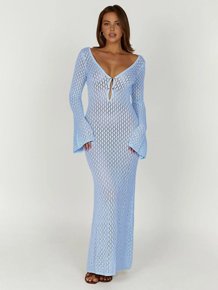 Stilvolles Damen Boho Maxikleid, fließend, mit trendigen Glockenärmeln und V-Ausschnitt, vielseitiges Sommer-Outfit.