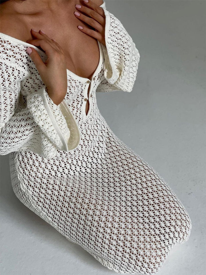 Langes Sommerkleid für Damen im Boho-Stil, mit V-Ausschnitt und Glockenärmeln, bequem für Urlaub und Freizeit.