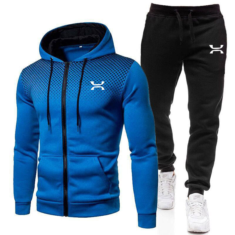 Moderner Herren Sportanzug mit Reißverschluss Hoodie & Jogginghose. Ideal als bequemer 2-Teiler für aktive Männer.