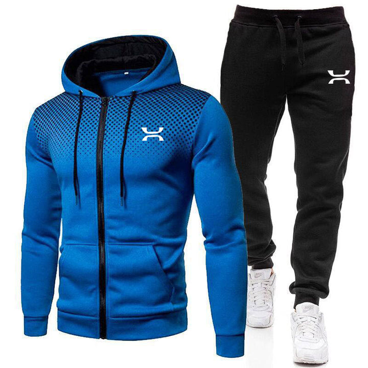 Moderner Herren Sportanzug mit Reißverschluss Hoodie & Jogginghose. Ideal als bequemer 2-Teiler für aktive Männer.