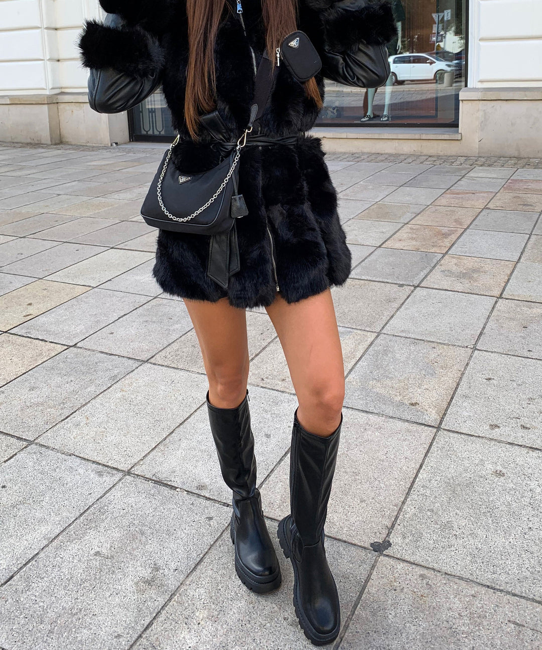 Trendige Damen Plateauboots, schwarz. Robuste Stiefeletten mit seitlichen Stretch-Einsätzen für leichtes Anziehen.