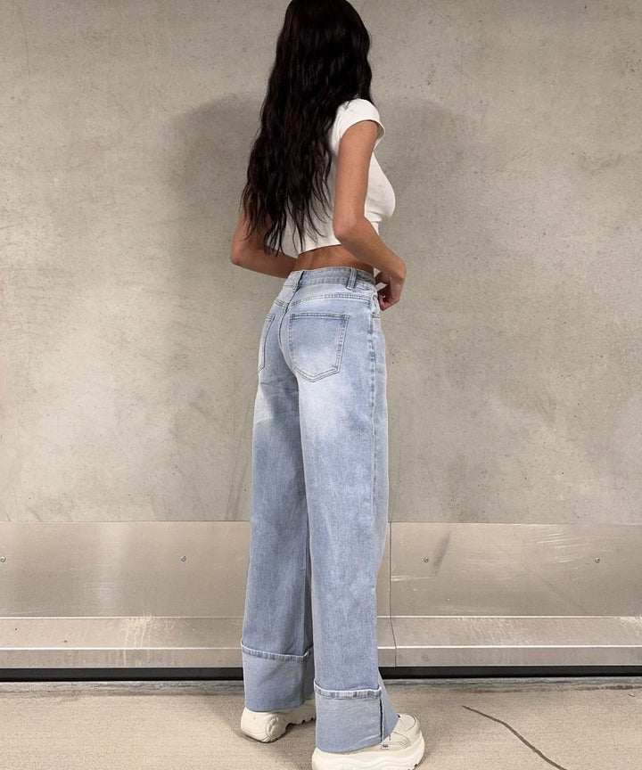 Trendige Damen Freizeit Jeans mit weitem Bein, ideal für einen lässigen Casual-Look und höchsten Tragekomfort.