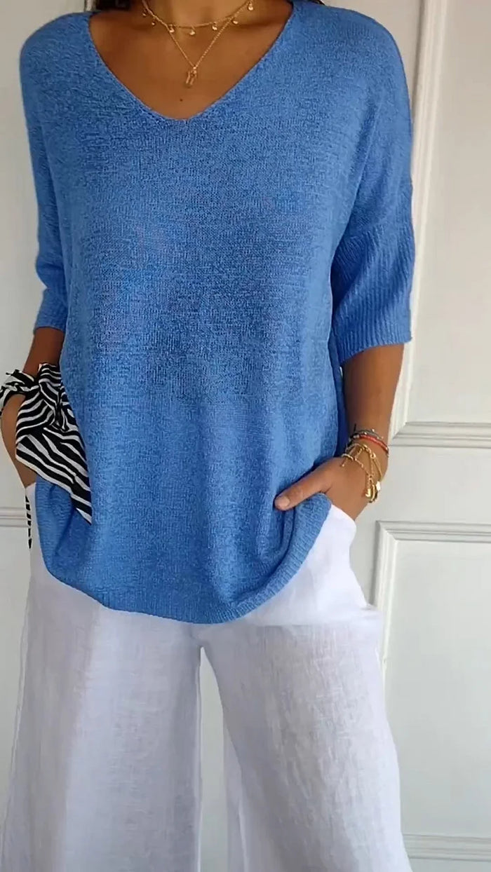 Bequemes Damen Stricktop mit V-Ausschnitt & lockerem Wohlfühl-Schnitt. Modisches Oberteil für Frühling & Sommer.