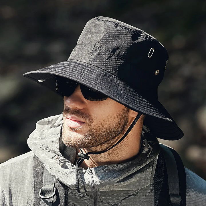 Moderner Unisex Fischerhut mit UV-Schutz, stylischer Begleiter für Strand & Freizeit im Sommer.