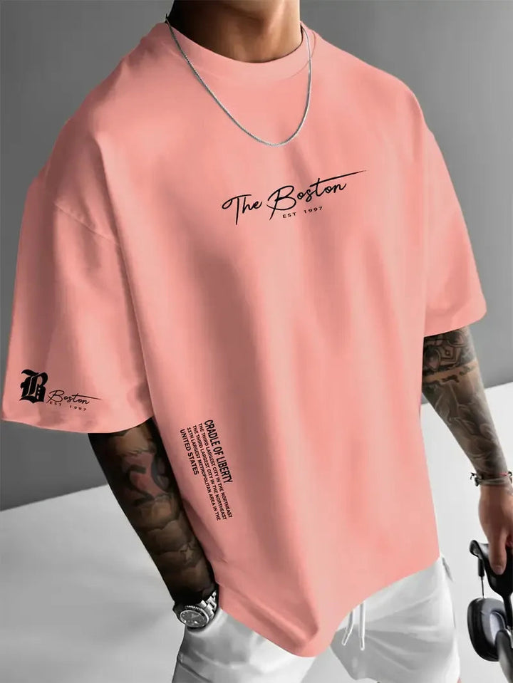 Vielseitiges Herren Oversized Print T-Shirt für Frühling & Sommer. Lässiger Urban Style mit Rundhals.