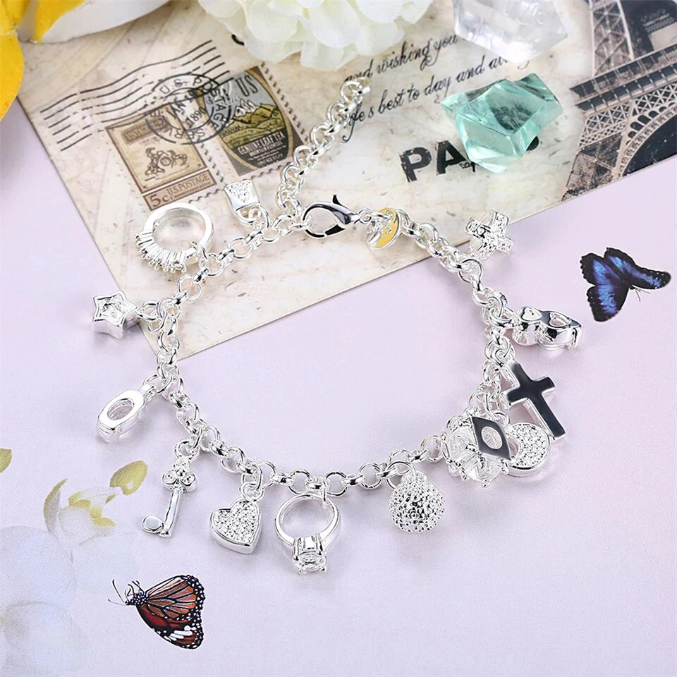 Elegantes Damenschmuck-Armband, versilbert. Perfekte Geschenkidee für Glück und stilvolle Mode.