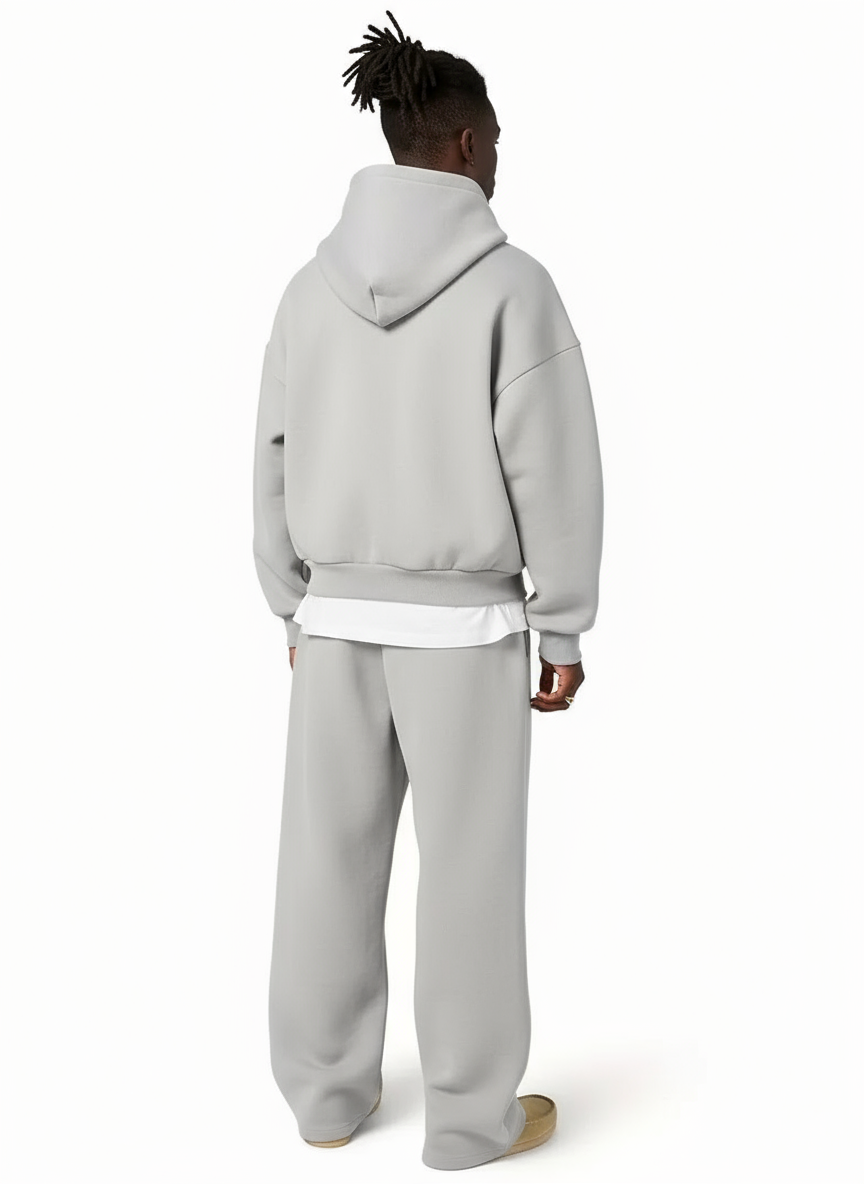 Bequeme graue Herren Jogginghose aus dem 2-teiligen Trainingsanzug Set mit Kapuze, perfekt für Sport & Loungewear.