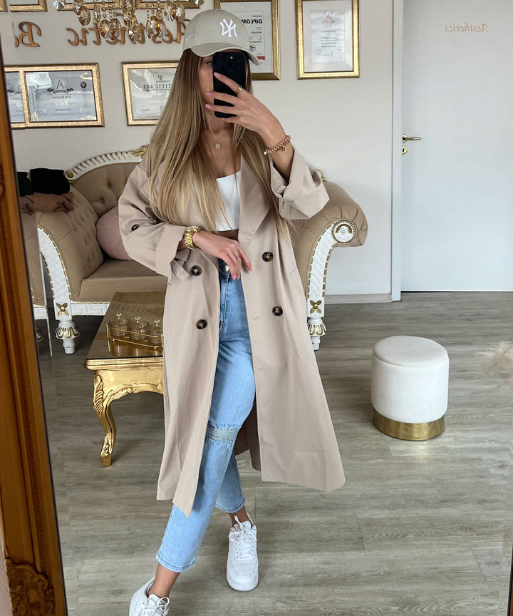 Herbstlicher Damen-Übergangsmantel, beiger Trenchcoat, elegant & bequem.