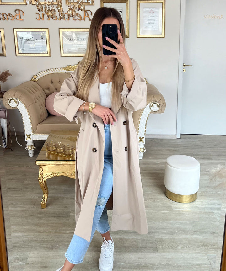 Beiger Damenmantel, eleganter Übergangstrenchcoat für Frühling und Herbst.