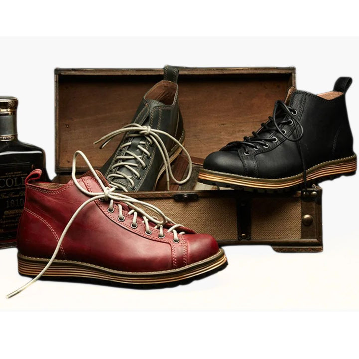 Stylische & robuste Unisex Trachten-Sneaker. Perfekte Begleiter für Abenteuer, Freizeit & Feste.