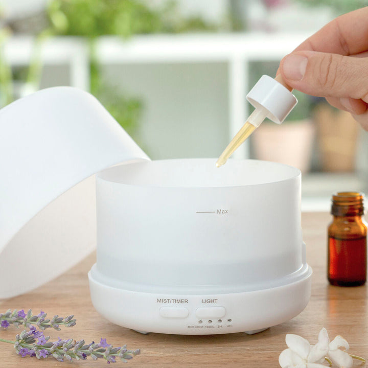 Stilvoller Aromatherapie Diffusor & Luftbefeuchter, fördert Wohlbefinden und Entspannung in Ihrem Zuhause.