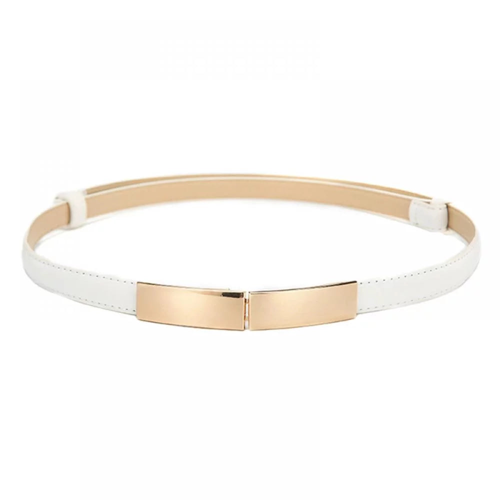 Kamelfarbener Damen Elastikgürtel mit goldener Schnalle, betont die Taille elegant und bequem.