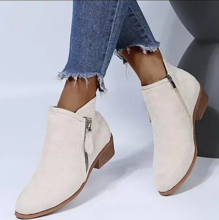 Hochwertige Damen-Orthopädie-Stiefel: Stylisch, bequem, elegant. Perfekte Winterschuhe für Frauen.
