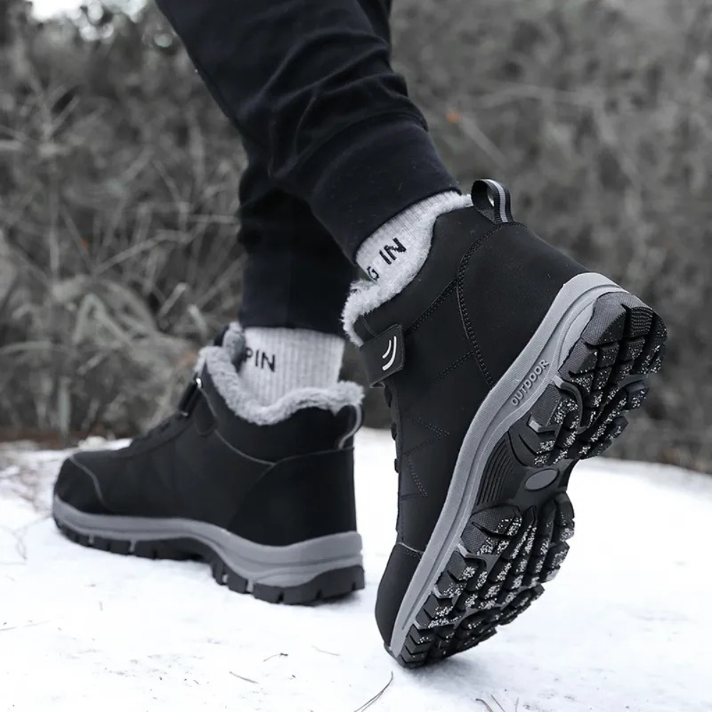 Warme Unisex Winterstiefel für Damen & Herren, komfortabel & rutschfest bei Schnee und Eis.