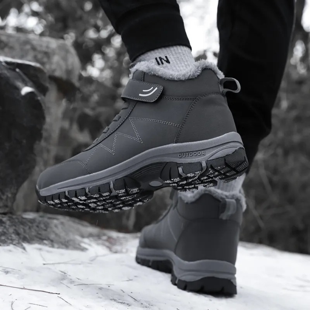 Modische Unisex Winterstiefel, warm, wetterfest, perfekt als Damen- oder Herrenstiefel.