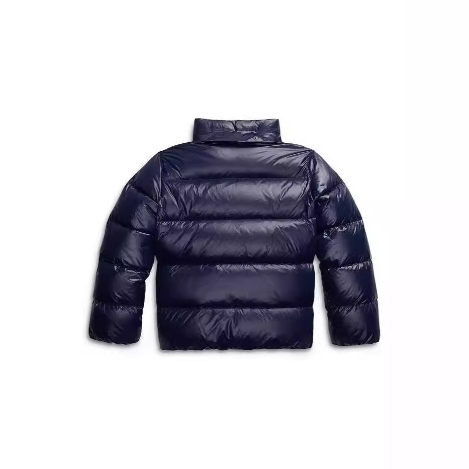 Elegante Damen Kapuzenjacke in Dunkelblau, warm & stylisch für kalte Wintertage und Outdoor-Aktivitäten.