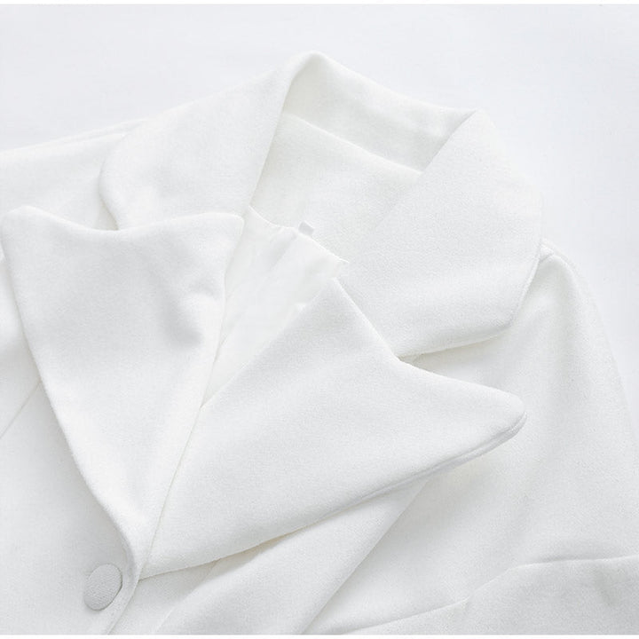 Moderner, eleganter Damen Langmantel als Must-have für Ihre Herbst-Winter-Garderobe.