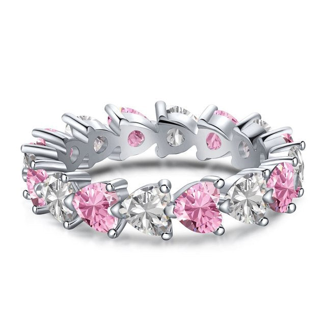 Schöner Saphir Herzring für Damen, ein ideales Geschenk zum Jahrestag oder als Liebesbeweis.