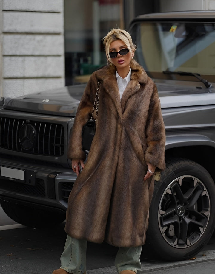 Klassischer Damen-Wintermantel, warme & schicke Langjacke für die kühle Jahreszeit.