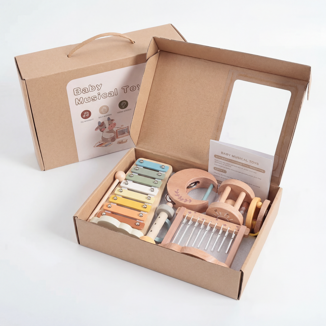 Holzspielzeug Set Baby: Nachhaltiges Klangspielzeug aus Holz mit Greiflingen zur frühkindlichen Förderung.