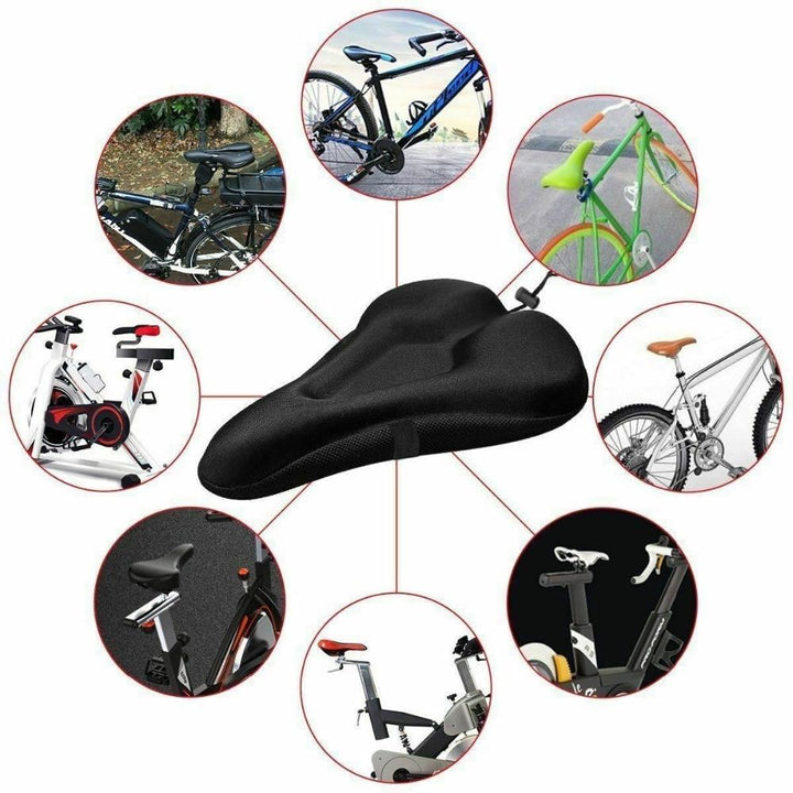 Robustes Fahrradkissen speziell für Mountainbike-Sättel, bietet Stoßdämpfung und Komfort auf Trails.