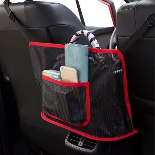 Ordnung im Auto mit der praktischen Netztasche. Hält den Innenraum aufgeräumt & wichtige Dinge griffbereit.