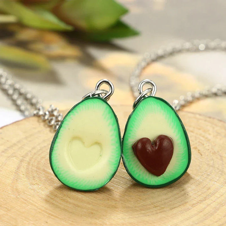 Kreative handgemachte Avocado Herz Halskette, Edelstahl Freundschaftsschmuck für Unisex.