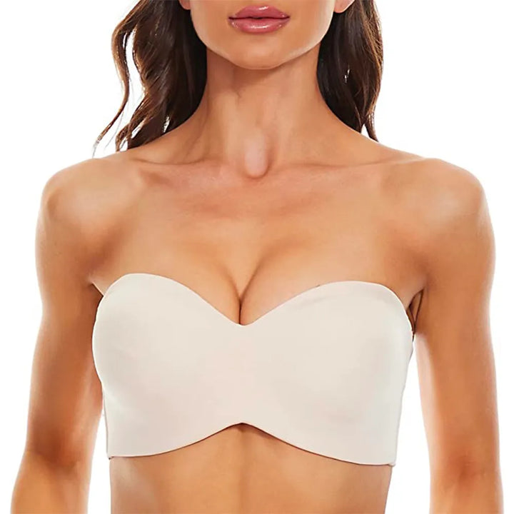 Plus Size Damenunterwäsche: Weicher, bügelloser BH mit verstellbarem Rückenverschluss.