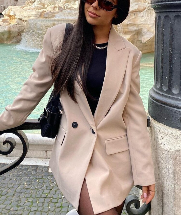 Hochwertiger Damen Blazer, elegant & vielseitig; eine unverzichtbare Ganzjahresjacke.