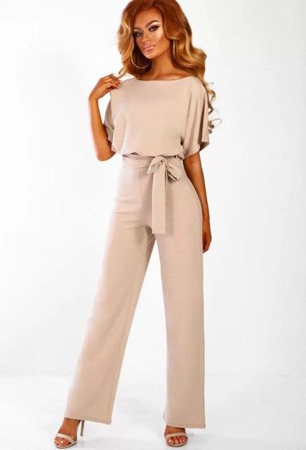 Damen Sommer-Jumpsuit, elegant und luftig. Vielseitiger Overall für festliche Anlässe oder entspannte Tage.