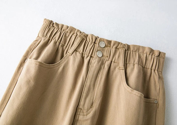 Hellblaue High-Waist Stretch-Damenjeans, Übergröße, für stilvolle Freizeitmomente.