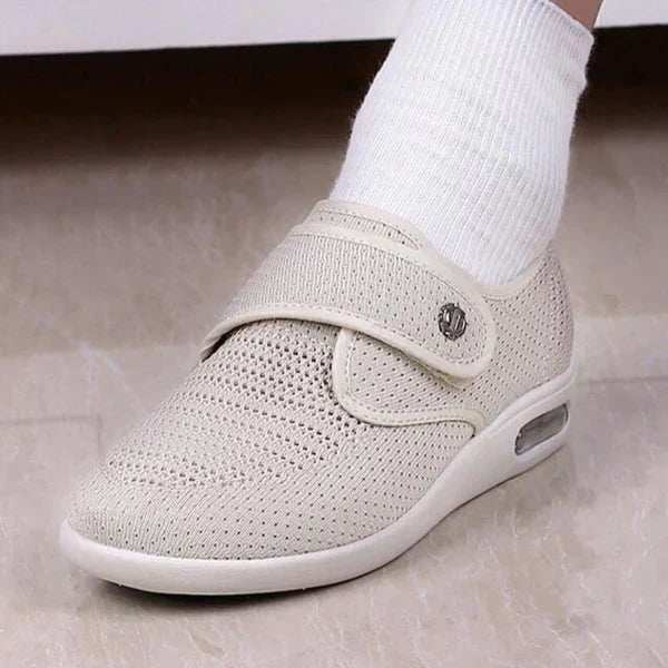 Damen Orthopädische Komfortschuhe für breite Füße, Klettverschluss für optimalen Halt und Bequemlichkeit den ganzen Tag.
