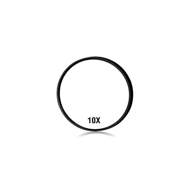 Stilvoller Badzimmerspiegel mit integrierter LED-Beleuchtung und 10X Vergrößerung für Präzision.