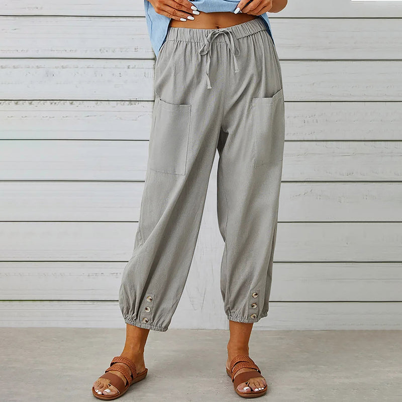 Casual Damenhose 7/8, einfarbig, perfekt für einen entspannten Look. Bequem, mit mittelhohem Bund und Kordelzug.