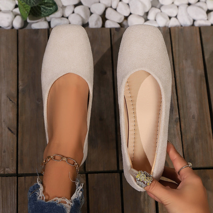 Moderne Damen Ballerinas, elegante und bequeme Freizeitschuhe mit ergonomischer Fußbettung für stilvollen Look.