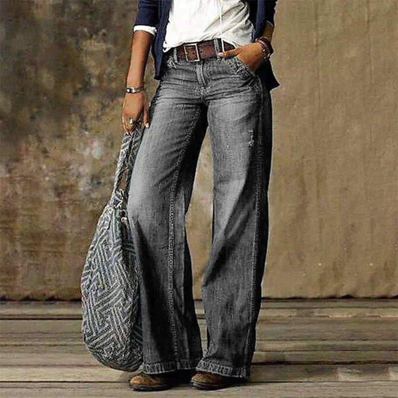Moderne Damen Loose Fit Hose, vielseitig kombinierbar; ideal für entspannte Casual-Outfits mit Komfort.