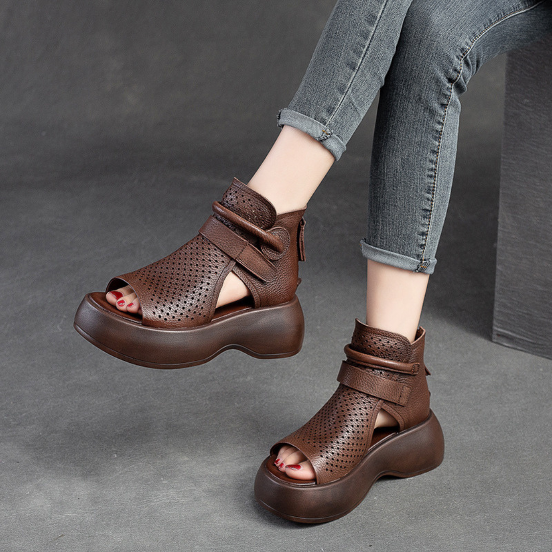 Bequeme Damen Orthopädische Sandalen mit weicher Sohle für schmerzfreies Gehen bei Fußschmerzen & Plantarfasziitis.