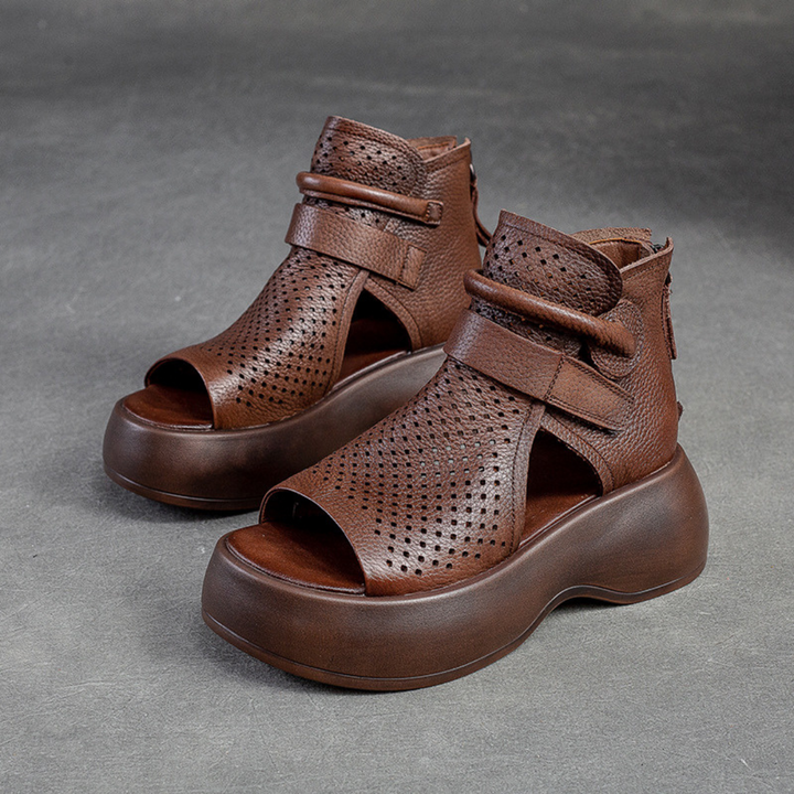 Orthopädische Damen Komfort-Sandalen mit optimaler Fußgewölbeunterstützung für schmerzfreies Gehen den ganzen Tag.