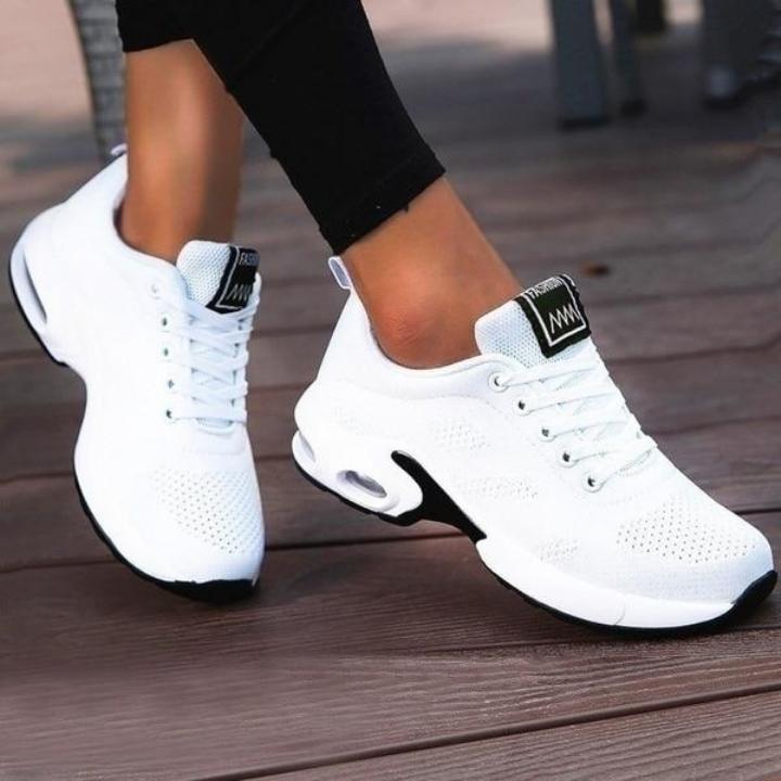 Stilvolle Damen Komfortschuhe: Orthopädische Sneaker, atmungsaktiv & ideal für den täglichen Gebrauch.