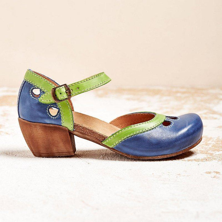 Orthopädische Damen Sandalen mit Fußgewölbe-Unterstützung für optimalen Gehkomfort.