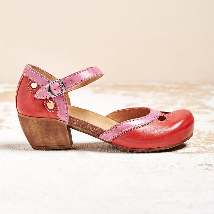 Stylische Damen Sandalen mit weichem Fußbett, perfekt für bequeme Freizeit-Looks.