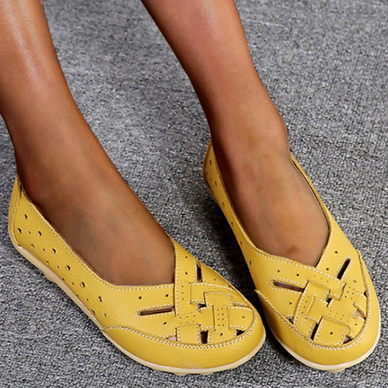 Verstellbare Freizeitsandalen für Damen, bequem und stylisch, ideal als Strandsandalen oder Urlaubsschuhe.