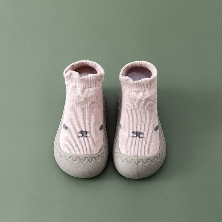 Leichte HappySteps Sockschuhe für Kinder, perfekt für Frühling & Sommer, bieten Komfort & sicheren Halt.