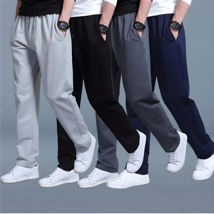 Komfortable Herren Hose für entspannte Momente. Diese Jogginghose ist ideal für Freizeit und Erholung.